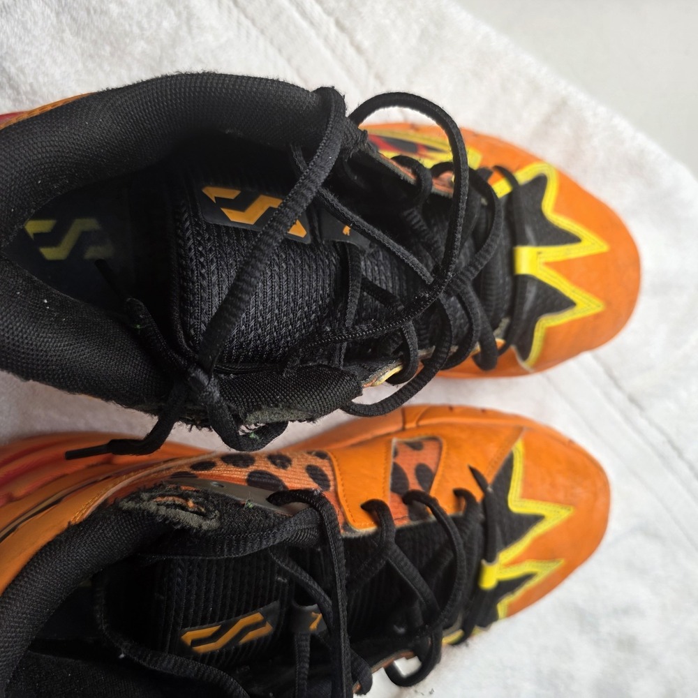 Size 8 - PUMA Cheetos x Scoot Zeros Flamin' Hot Athletic Shoes